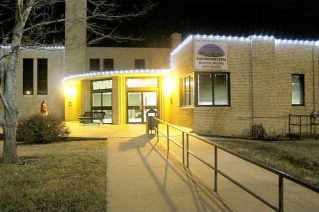 Hoisington city building at night