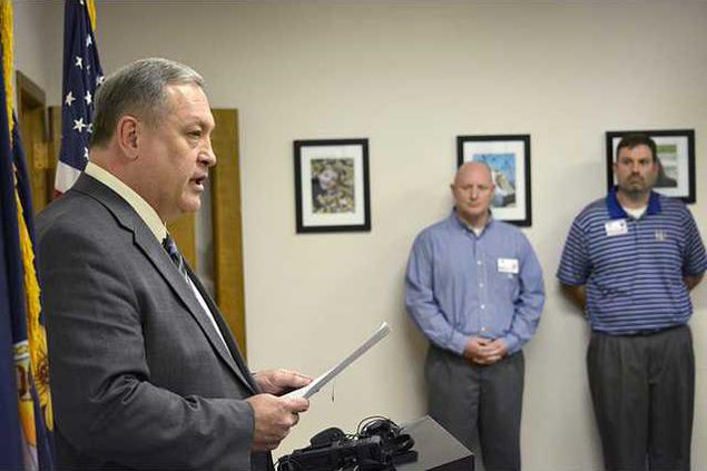 new deh usd 428 sex case news conference pic