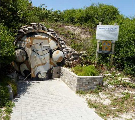 a9e6b7bcd17a15ddf9ac2980c8e6f48e90727a313a7fffa9b7f9069d5e81259b