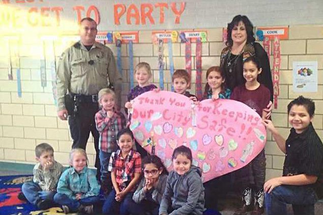 new deh park school valentines for police pic web