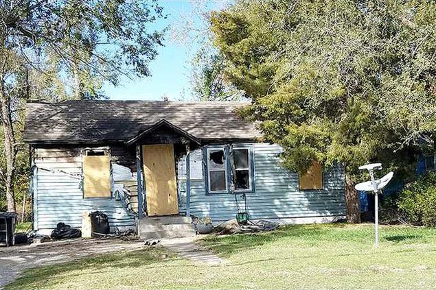 new deh zombie house main pic web