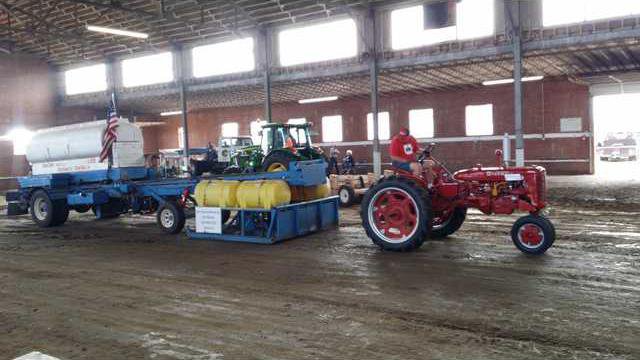 new lgp tractorpullpic1