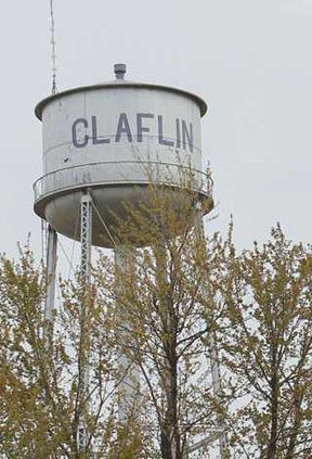 IMG 7948-Claflin-water-tower.gif