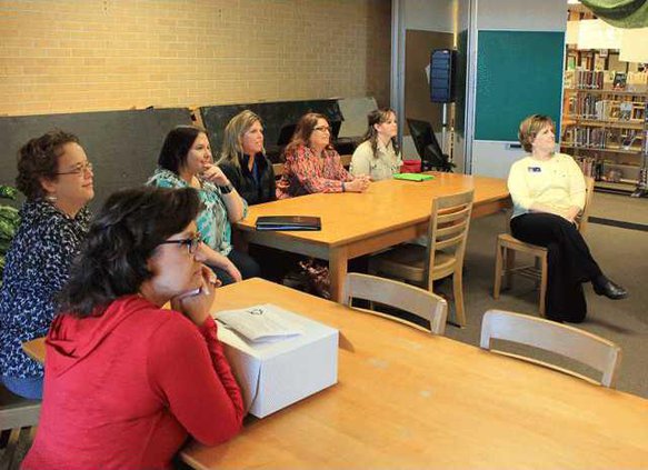 new vlc teacher-story-photo.gif