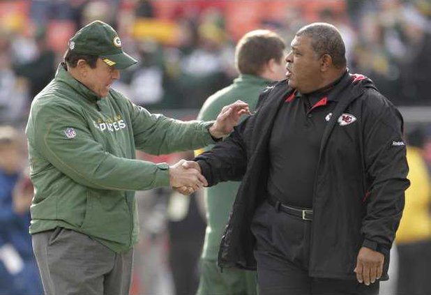 spt ap Chiefs Crennel