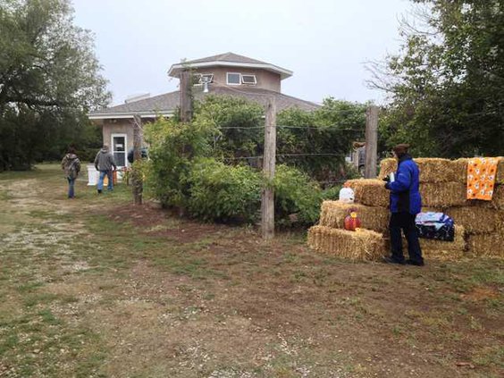 new vlc heartland farm haybale building