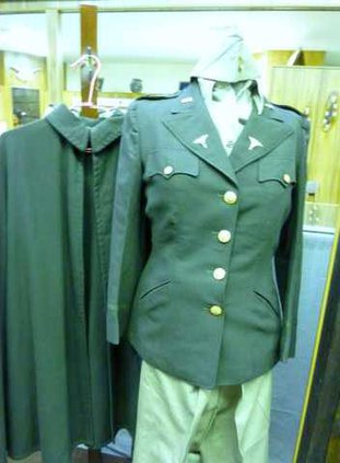 slt captains-uniform-closeup
