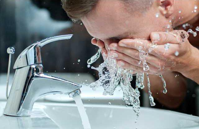 cef76d37775900ee4470c49314c1069b0f90dad0c59884c18bc12ff2cad0f1ea