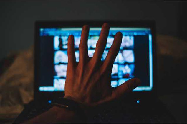 f15915fdbd784a8a133bf37ad431269c8eec7ae7ba917e329eddb8ef61be4322