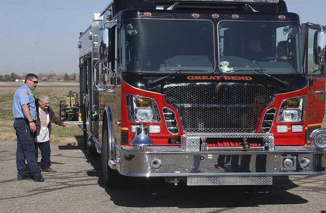new deh new fire trucks main pic 0289