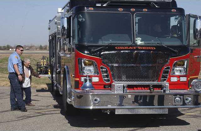 new deh new fire trucks main  pic 0289