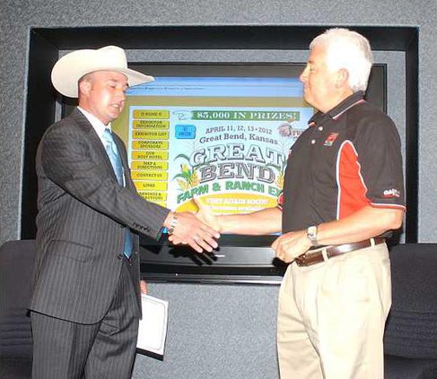 new deh new farm show pic