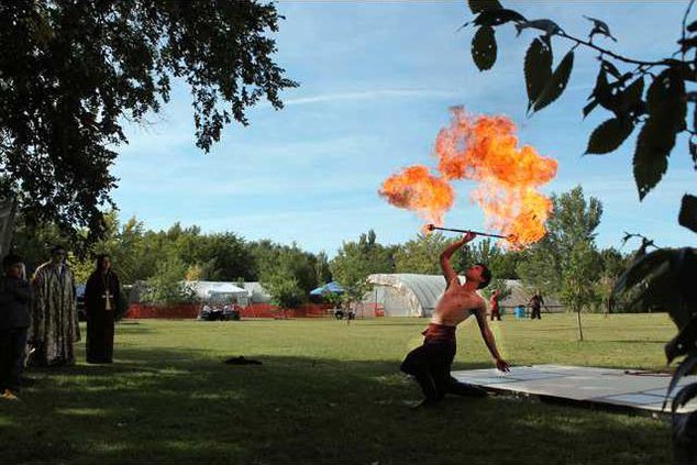 new vlc great-bend-ren-fair-pic-1.gif