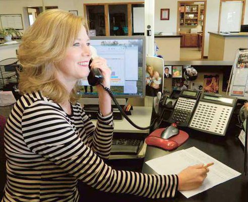 slt USD428phones
