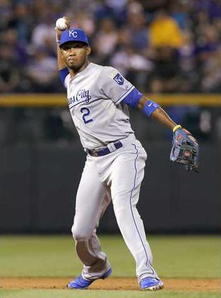 spt ap Royals Escobar 2