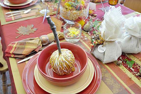 new deh holiday table 1 web