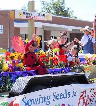 new lgp holyrood125pic1