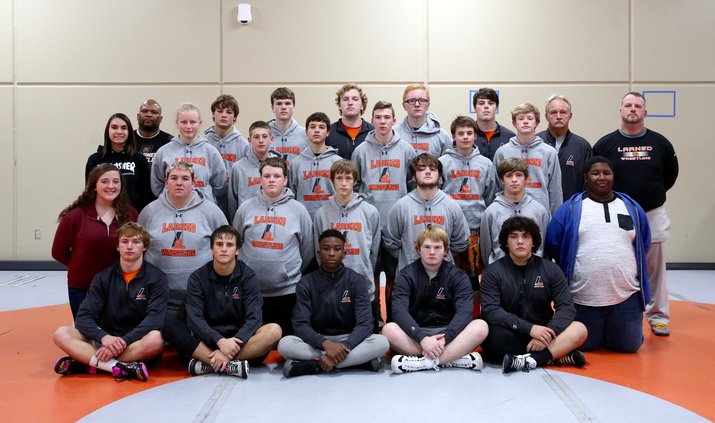2018 Larned wrestling team.jpg