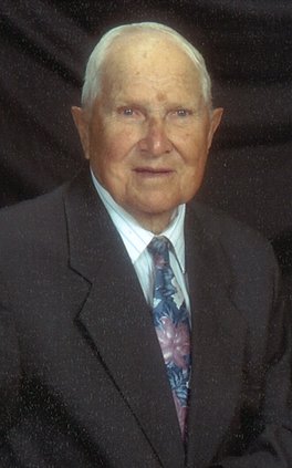 obits_deh_lawrence liebl pic.jpg