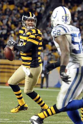 Colts Steelers Footba Kiew-1