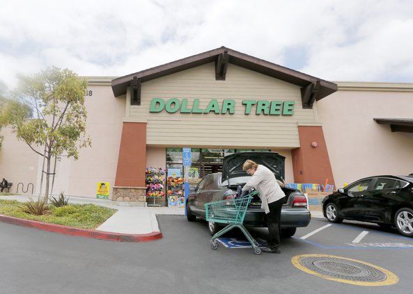 biz_deh_dollar tree-family dollar dollar tree logo.gif