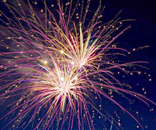 new_deh_more fourth fireworks pic.jpg