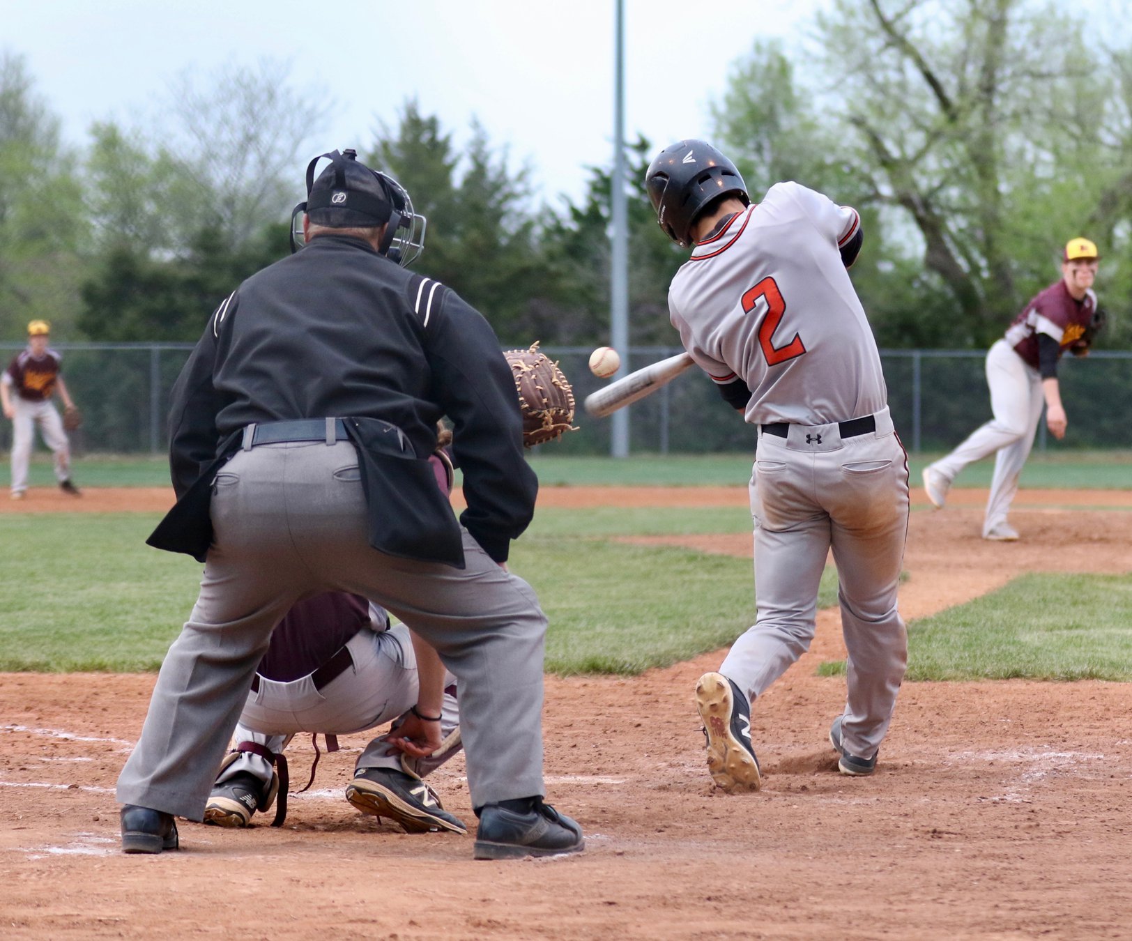 Larned Indians split baseball twin bill Great Bend Tribune