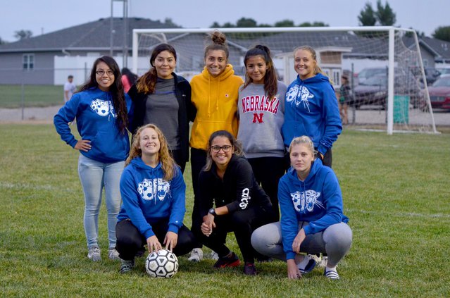 BCC girls soccer team volunteer