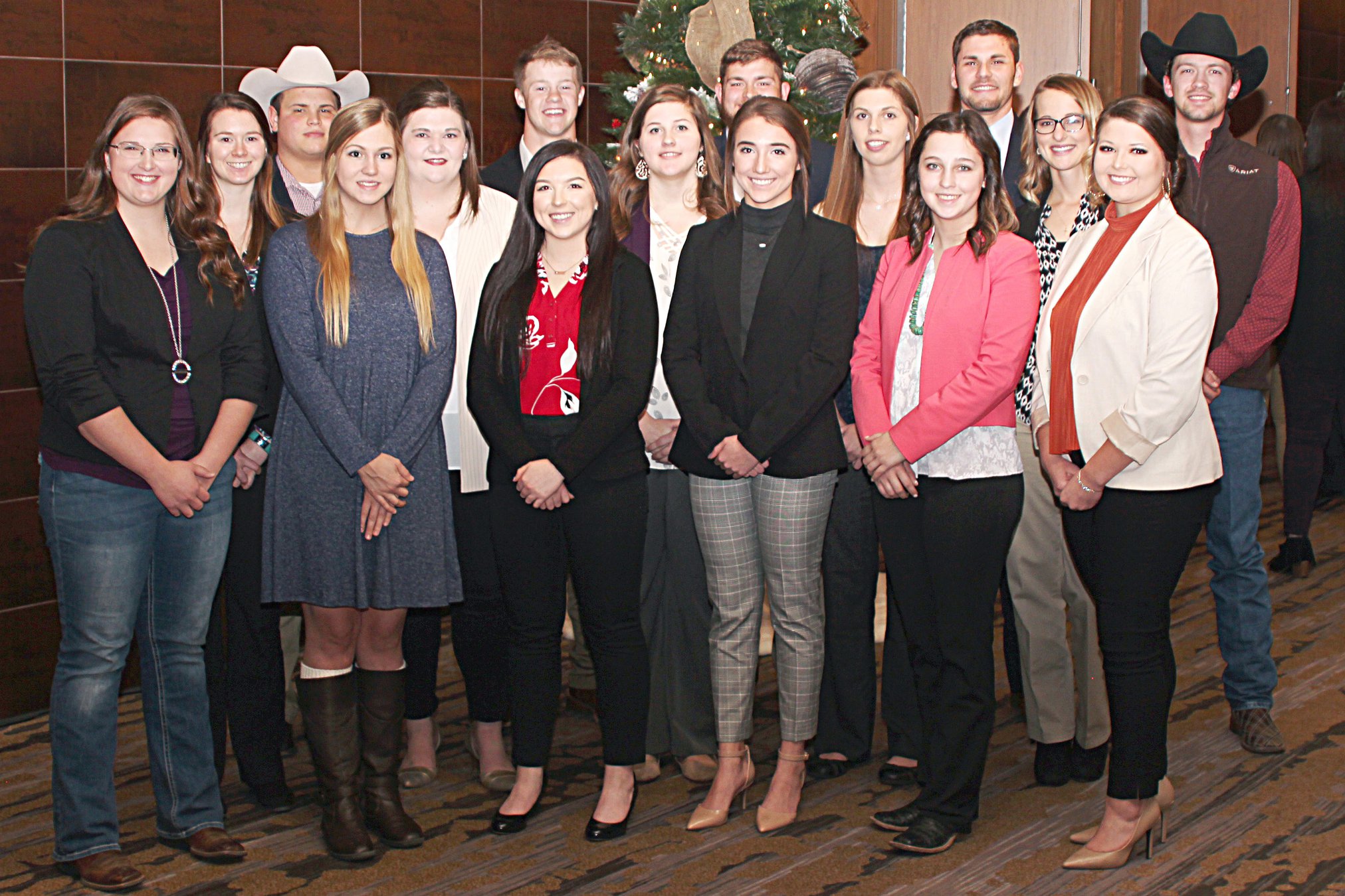 Kansas youth receive 23,000 in scholarships GREAT BEND