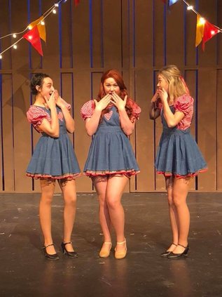 new_lgp_seniorcabaretpic