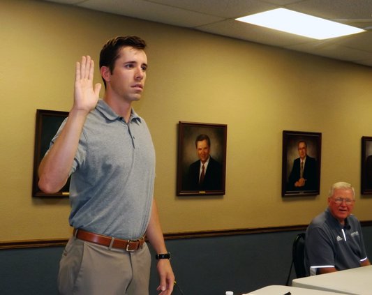 Cole Schwarz sworn in 2020