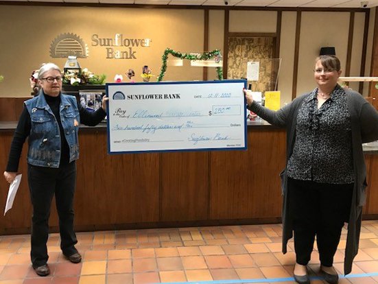 Sunflower Bank donates to GB, Ellinwood charities - Vimarsana News