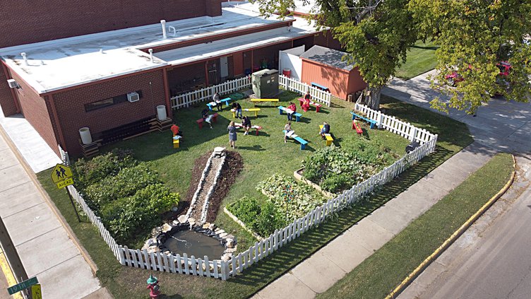 park school garden 2020