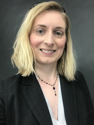 Dr.Teri-Finneman-2021