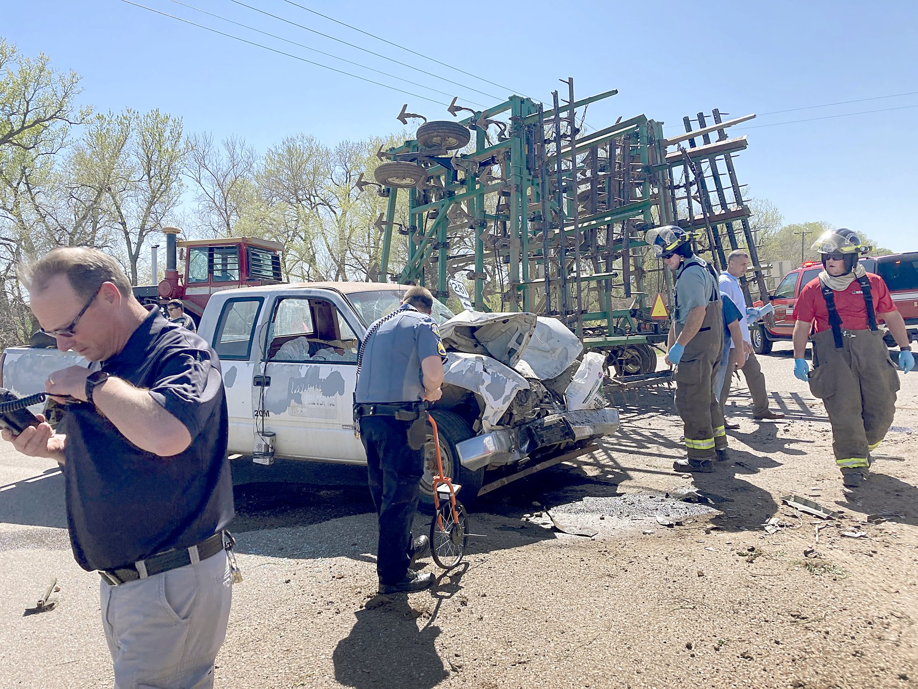 Hays man injured in Thursday crash west of Hoisington GREAT BEND TRIBUNE