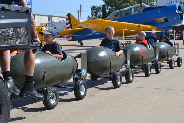 Airfest train