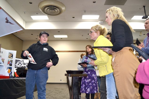 ___MAIN tucker loesch presents to judges