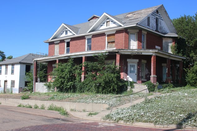 301 W. Fourth St. Larned