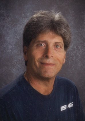 obits_lgp_hollembeakpic