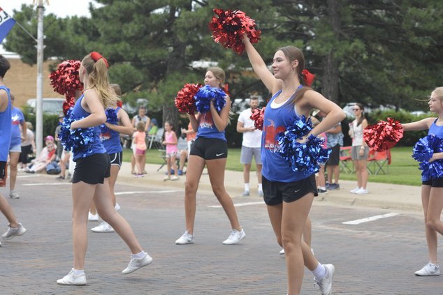 EAHF-2022-cheerleaders