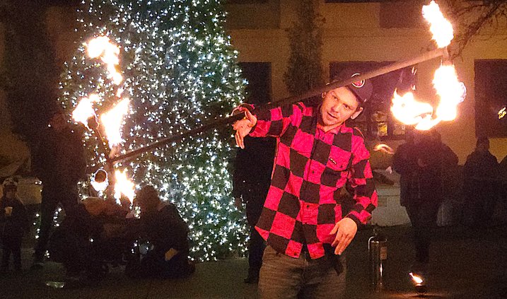 christmas parade fire show