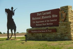 paw deh fort larned pic web