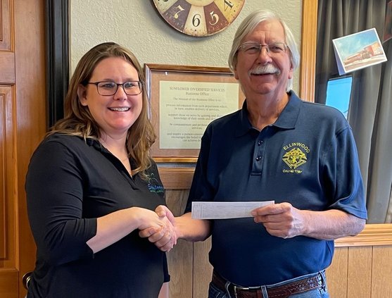 biz_lgp_sunflowerdonationpic