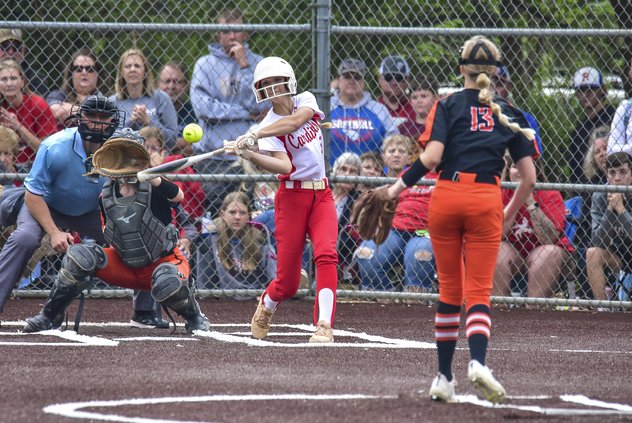 spt_hg_Jordyn Boxberger swings at a pitch.jpg