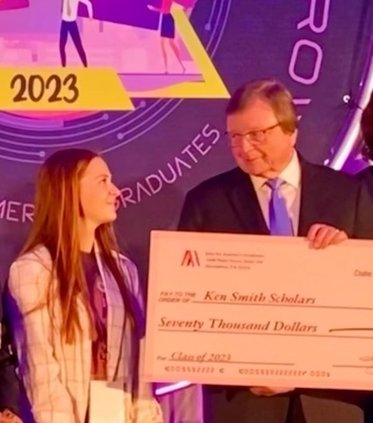 new_lgp_jagscholarshippic