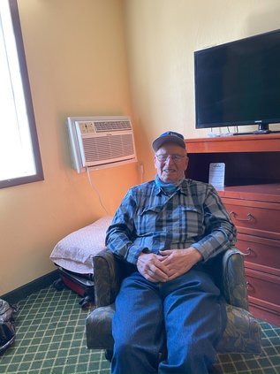 loc_lgp_bdaycarutherspic