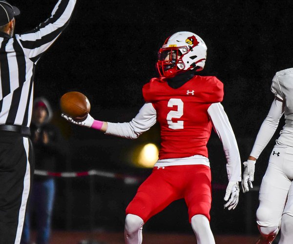 Hoisington's WR Mason Martin.jpg