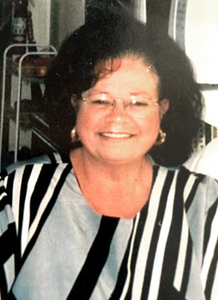 obits_lgp_weddhatcherpic