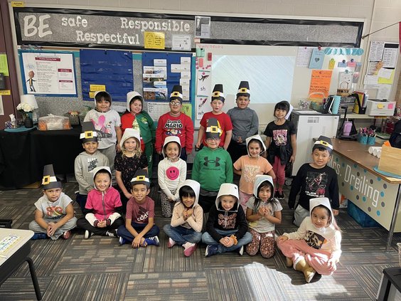 Tp Riley School Happy Thanksgiving - Great Bend Tribune