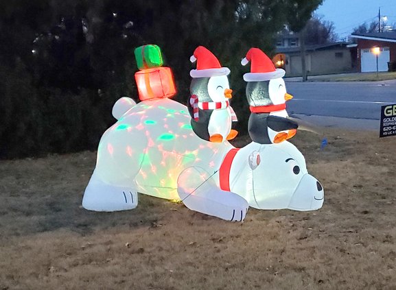 Bradley-Broadway2023-Christmas